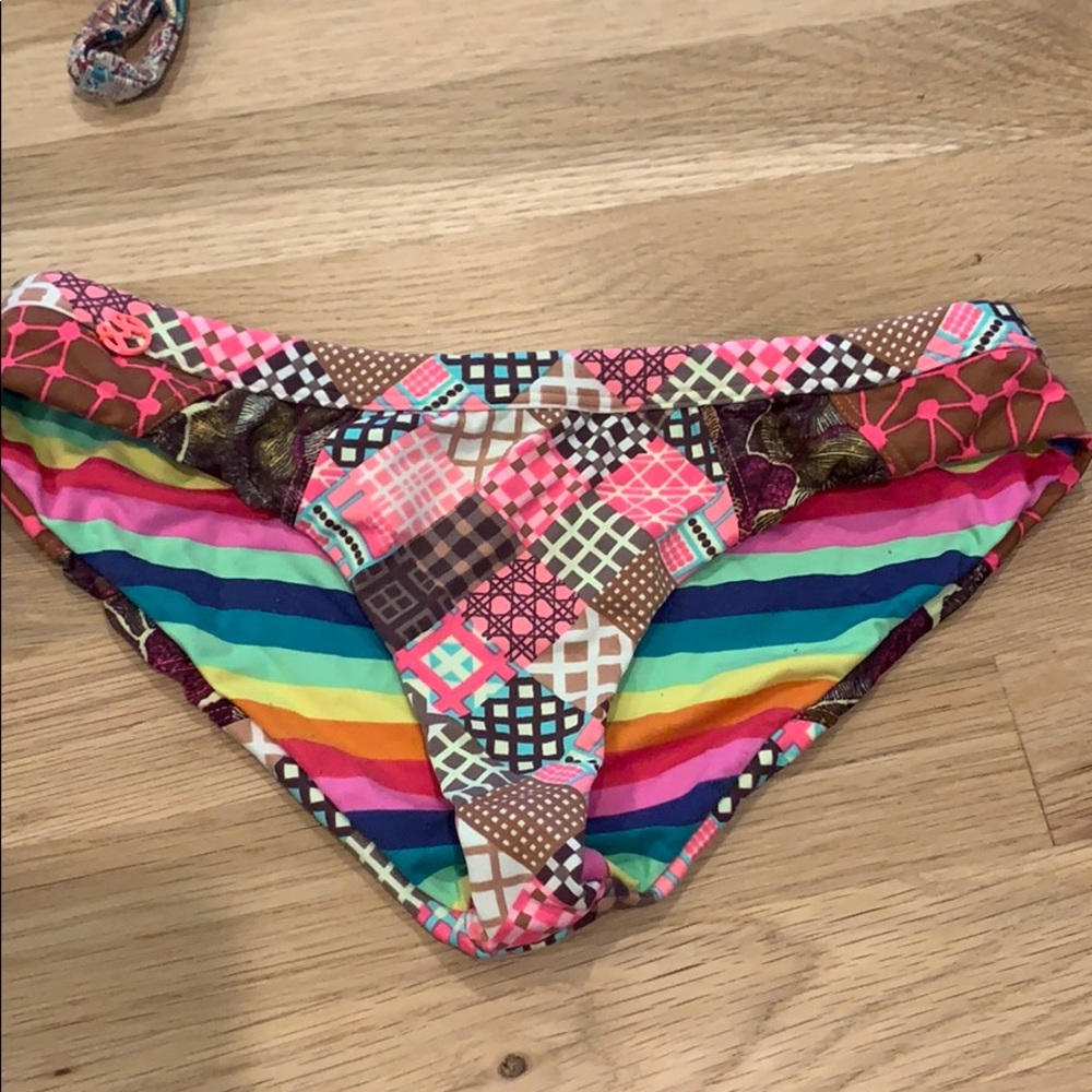 Maaji bottoms